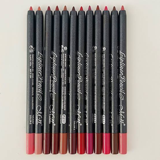 Lip liner Might Cinema